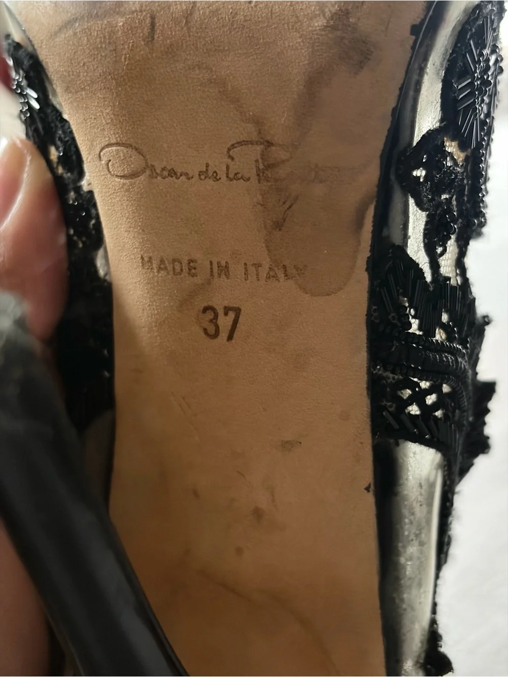 Oscar De La Renta Black Lace Pointed-Toe High Heels